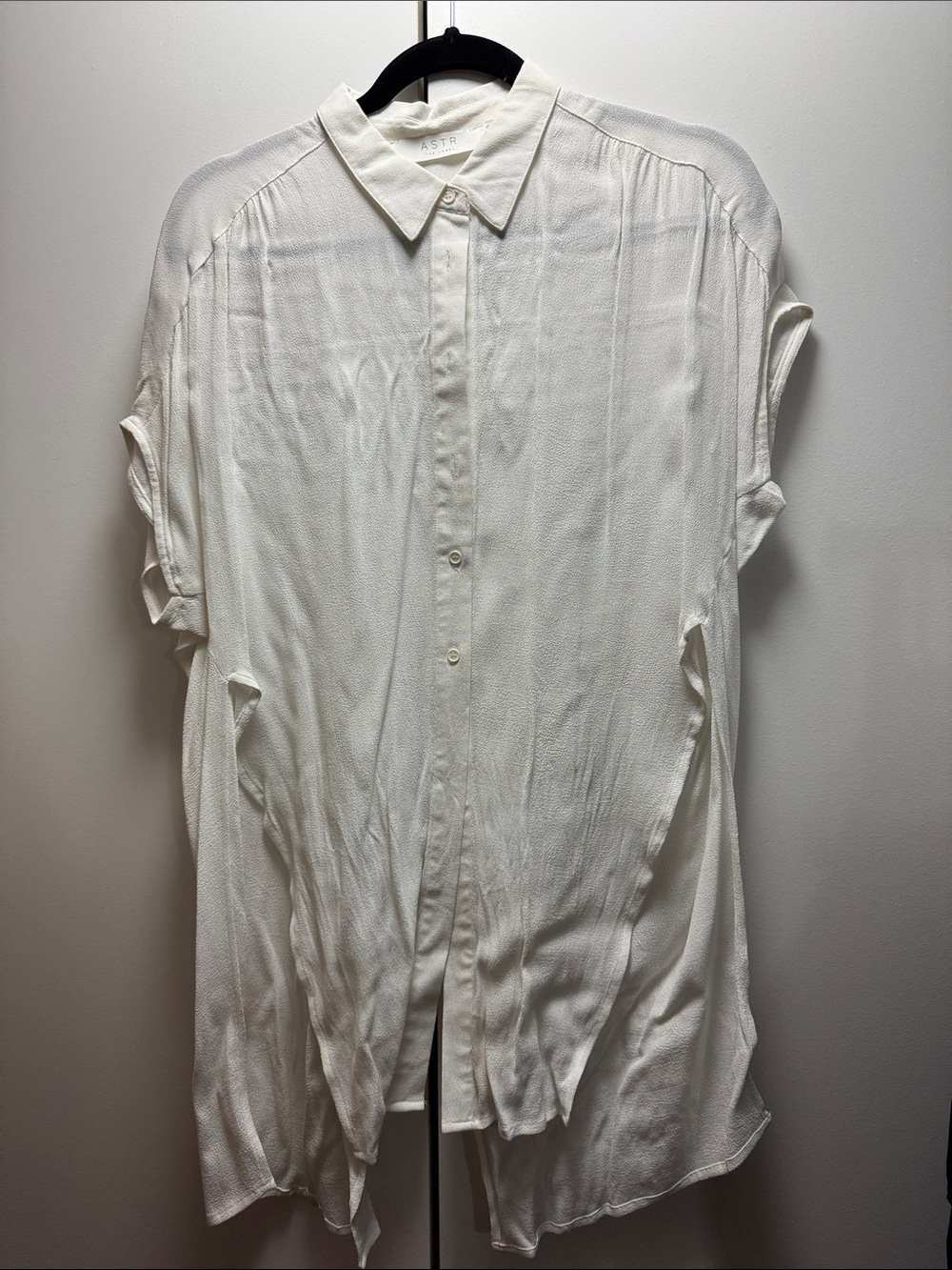 Astr Cream Relaxed Button-Down Shirt